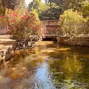 Appartement De Vaucluse, Fontaine-de-Vaucluse