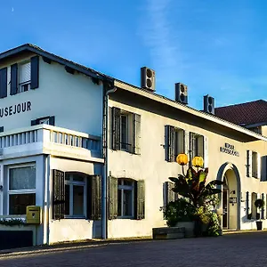 https://hotel-beausejour-barbotan-les-bains.midi-pyreneeshotels.com